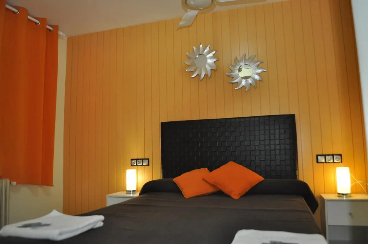Hostal Emporda Castello  D'Empuries