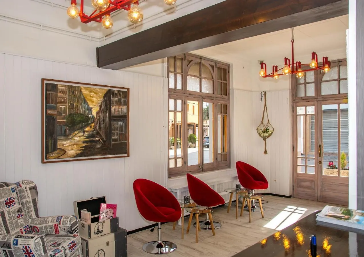 Penzion Hostal Emporda Castello  D'Empuries