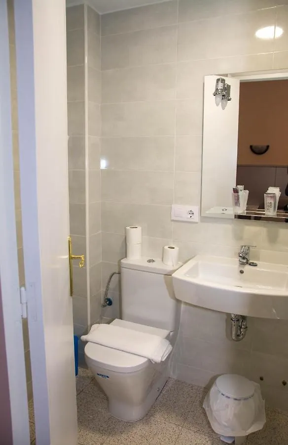 Hostal Emporda Castello  D'Empuries
